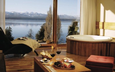 One World Trips - Design Suites | Bariloche, Argentina